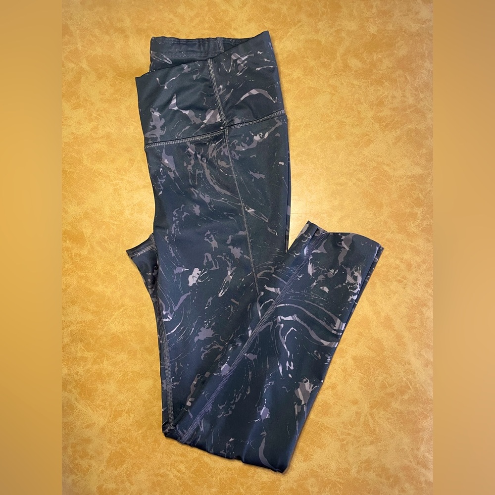 ATHLETA | Velocity Stash Pocket Tights | XS